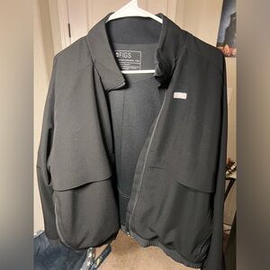 FIGS black scrub jacket
